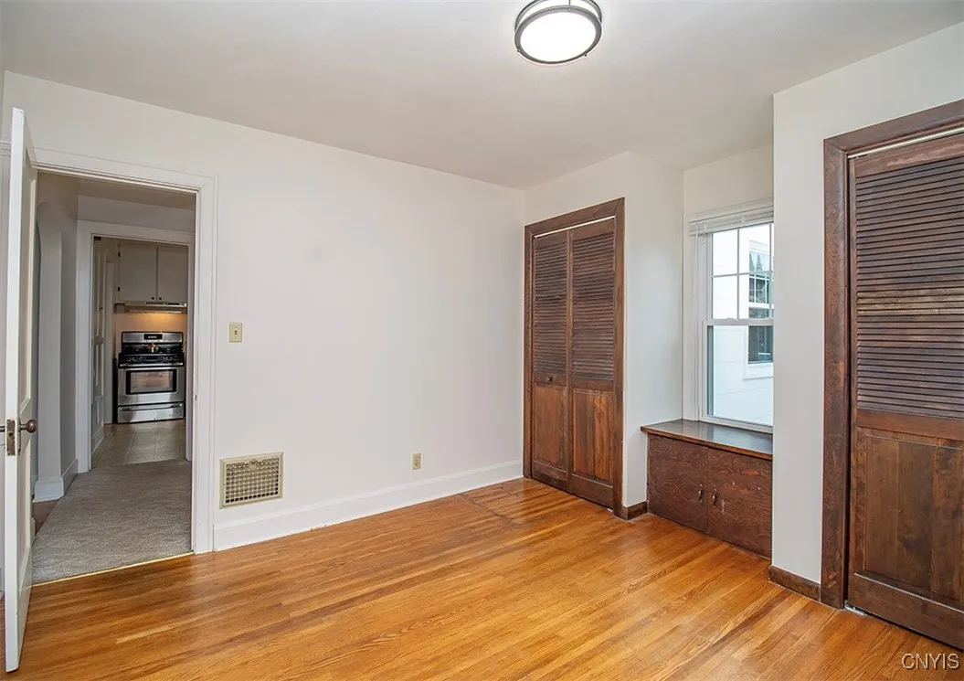 136 Weymouth Road, Syracuse, New York 13205, Syracuse, New York 13205, 3 Bedrooms Bedrooms, 9 Rooms Rooms,1 BathroomBathrooms,Residential,For Sale,136 Weymouth Road, Syracuse, New York 13205,0,S1644655