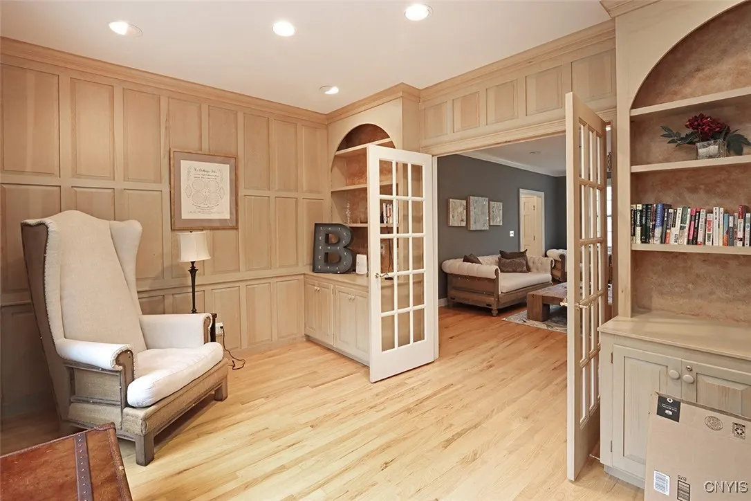 8428 Hobnail Road, Manlius, New York 13104, Manlius, New York 13104, 6 Bedrooms Bedrooms, 14 Rooms Rooms,4 BathroomsBathrooms,Residential,For Sale,8428 Hobnail Road, Manlius, New York 13104,0,S1644190