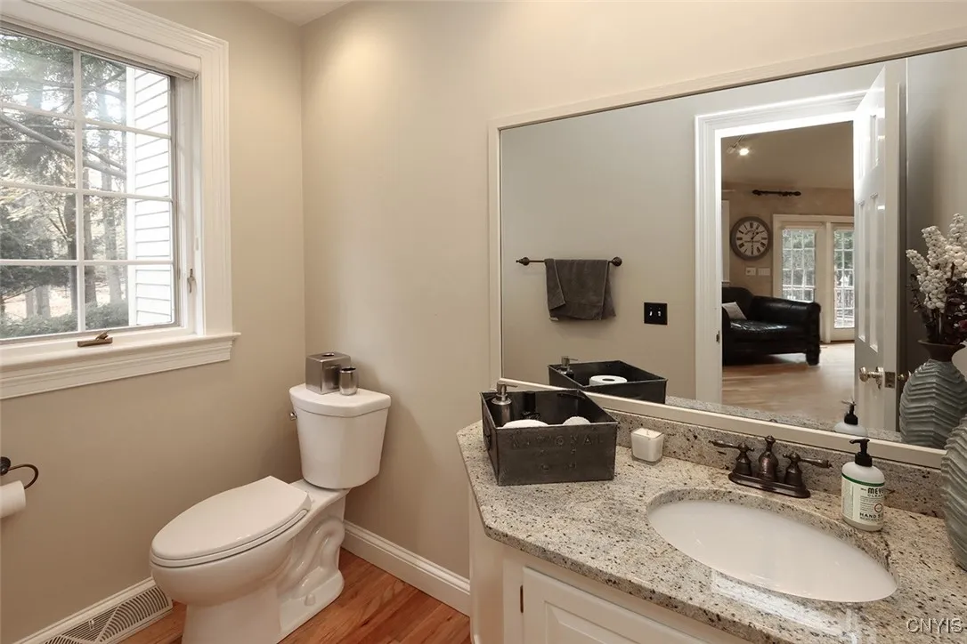 8428 Hobnail Road, Manlius, New York 13104, Manlius, New York 13104, 6 Bedrooms Bedrooms, 14 Rooms Rooms,4 BathroomsBathrooms,Residential,For Sale,8428 Hobnail Road, Manlius, New York 13104,0,S1644190