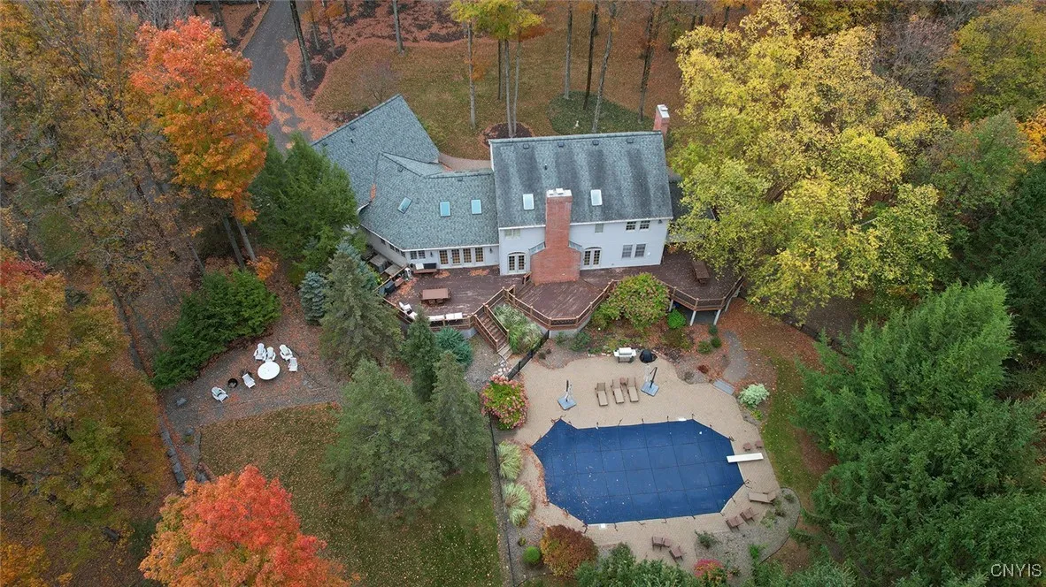 8428 Hobnail Road, Manlius, New York 13104, Manlius, New York 13104, 6 Bedrooms Bedrooms, 14 Rooms Rooms,4 BathroomsBathrooms,Residential,For Sale,8428 Hobnail Road, Manlius, New York 13104,0,S1644190