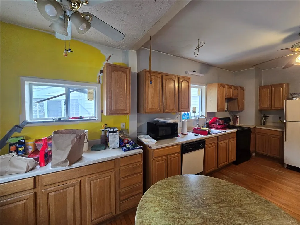 79 Evangeline Street, Rochester, New York 14619, Rochester, New York 14619, 3 Bedrooms Bedrooms, 6 Rooms Rooms,1 BathroomBathrooms,Residential,For Sale,79 Evangeline Street, Rochester, New York 14619,0,R1645874