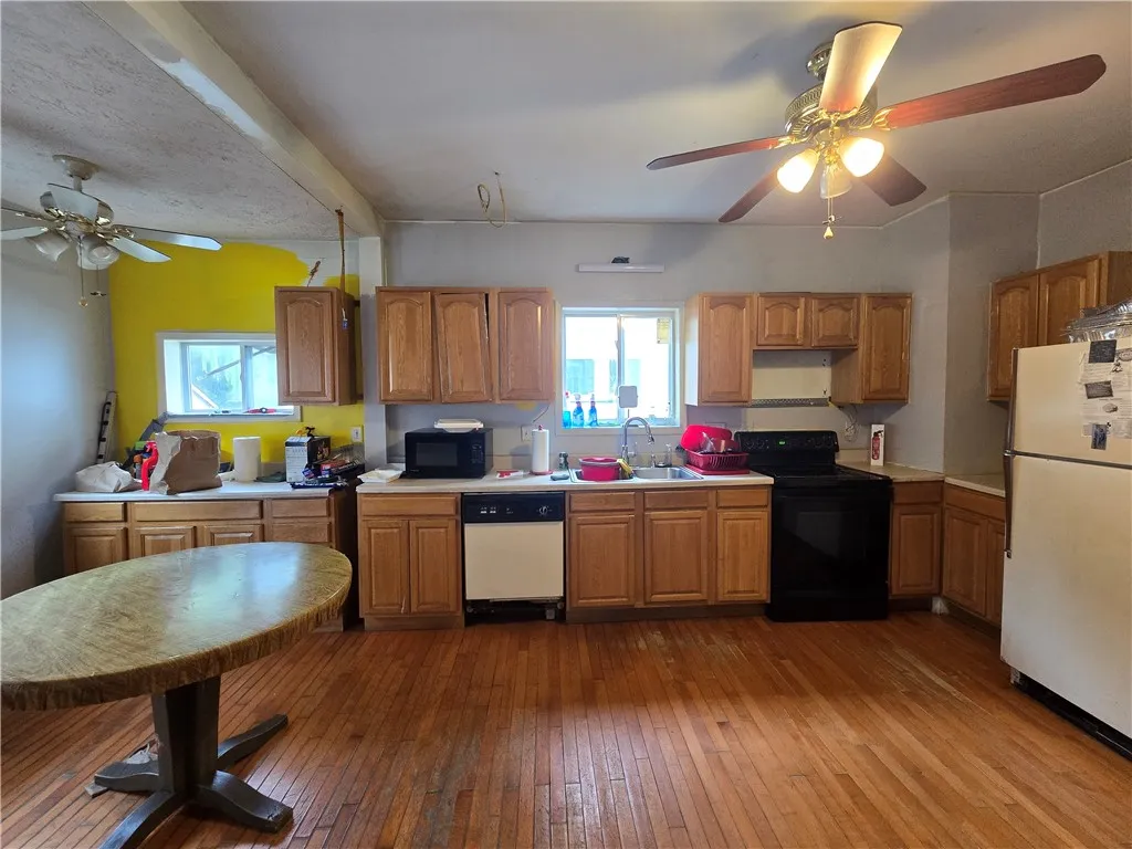 79 Evangeline Street, Rochester, New York 14619, Rochester, New York 14619, 3 Bedrooms Bedrooms, 6 Rooms Rooms,1 BathroomBathrooms,Residential,For Sale,79 Evangeline Street, Rochester, New York 14619,0,R1645874