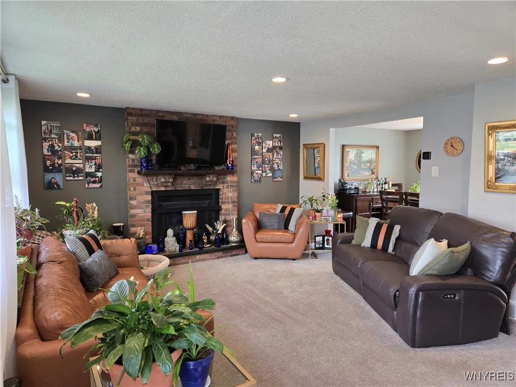 4939 Tim Tam, Hamburg, New York 14219, Hamburg, New York 14219, 4 Bedrooms Bedrooms, 11 Rooms Rooms,2 BathroomsBathrooms,Residential,For Sale,4939 Tim Tam, Hamburg, New York 14219,0,B1645811