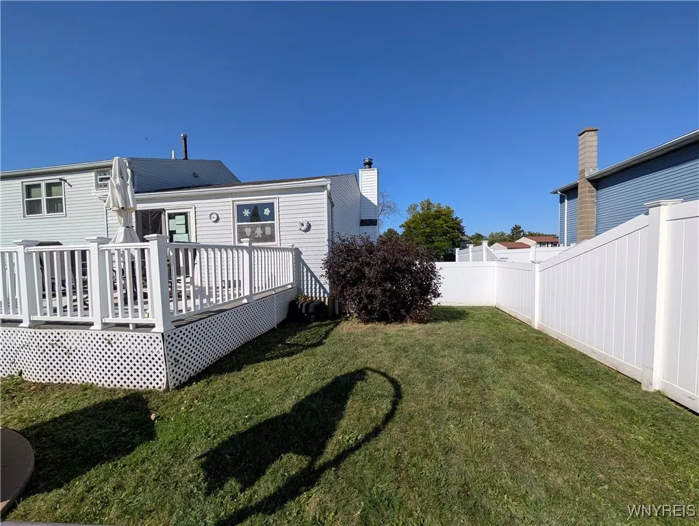 4939 Tim Tam, Hamburg, New York 14219, Hamburg, New York 14219, 4 Bedrooms Bedrooms, 11 Rooms Rooms,2 BathroomsBathrooms,Residential,For Sale,4939 Tim Tam, Hamburg, New York 14219,0,B1645811