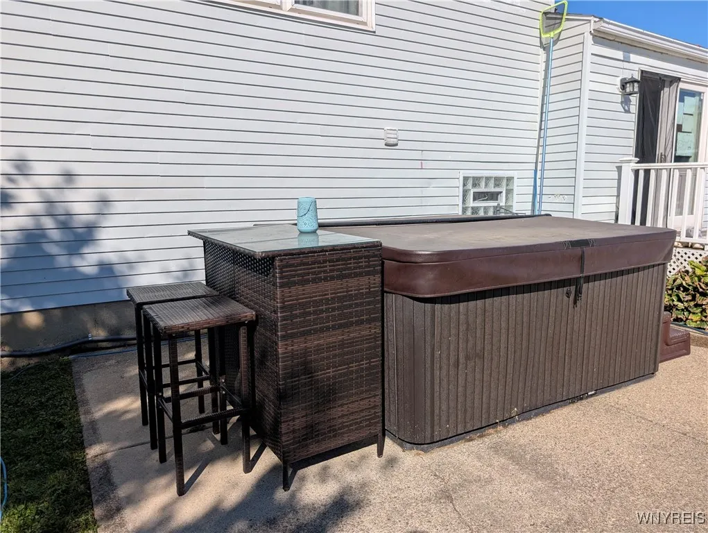 4939 Tim Tam, Hamburg, New York 14219, Hamburg, New York 14219, 4 Bedrooms Bedrooms, 11 Rooms Rooms,2 BathroomsBathrooms,Residential,For Sale,4939 Tim Tam, Hamburg, New York 14219,0,B1645811