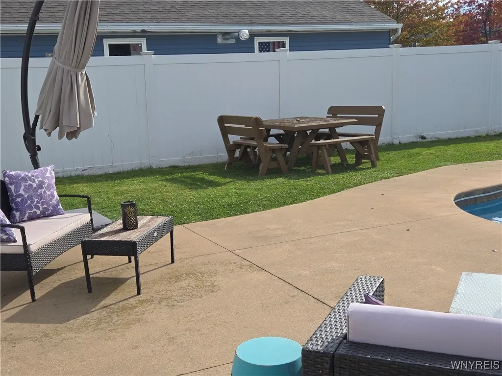 4939 Tim Tam, Hamburg, New York 14219, Hamburg, New York 14219, 4 Bedrooms Bedrooms, 11 Rooms Rooms,2 BathroomsBathrooms,Residential,For Sale,4939 Tim Tam, Hamburg, New York 14219,0,B1645811