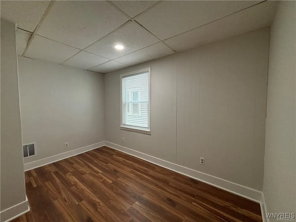 232 Columbus Avenue, Buffalo, New York 14220, Buffalo, New York 14220, 3 Bedrooms Bedrooms, 5 Rooms Rooms,1 BathroomBathrooms,Residential Lease,For Rent,232 Columbus Avenue, Buffalo, New York 14220,0,B1645869