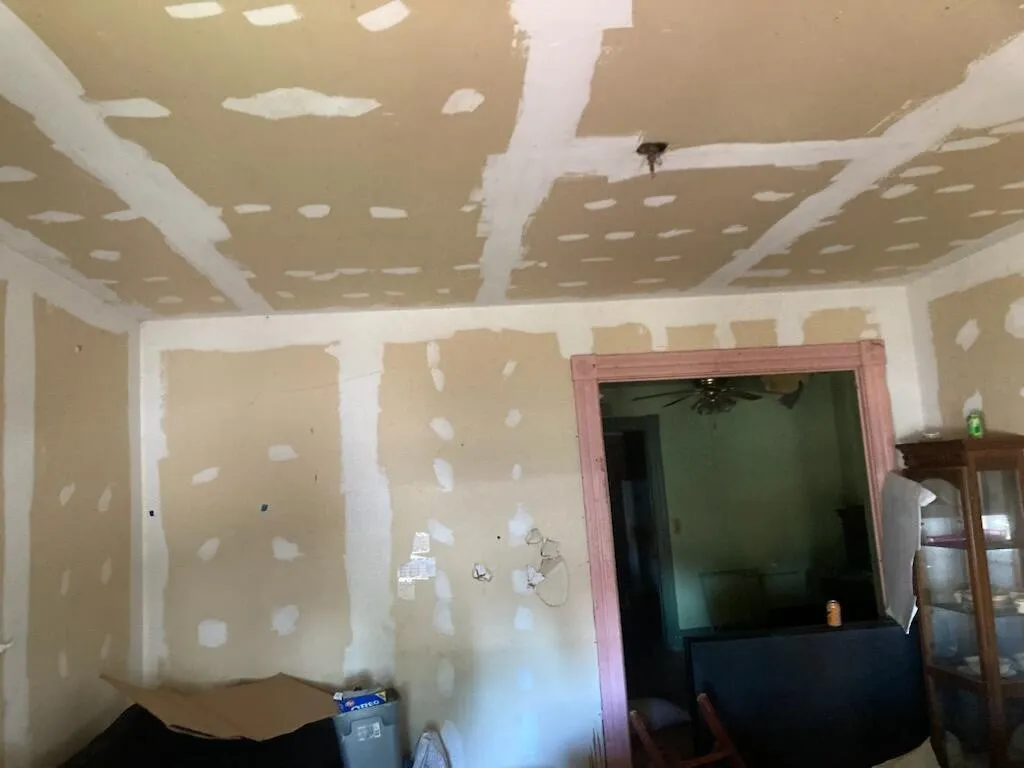 428 Clifford Avenue, Rochester, New York 14621, Rochester, New York 14621, 5 Bedrooms Bedrooms, 8 Rooms Rooms,1 BathroomBathrooms,Residential,For Sale,428 Clifford Avenue, Rochester, New York 14621,0,R1643169