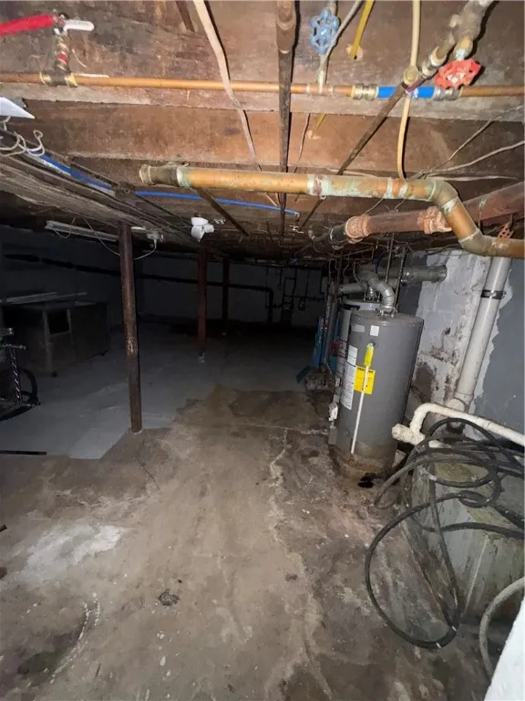 1038 Clinton Avenue South, Rochester, New York 146, Rochester, New York 14620, 3 Bedrooms Bedrooms, ,2 BathroomsBathrooms,Residential,For Sale,1038 Clinton Avenue South, Rochester, New York 146,0,R1645797