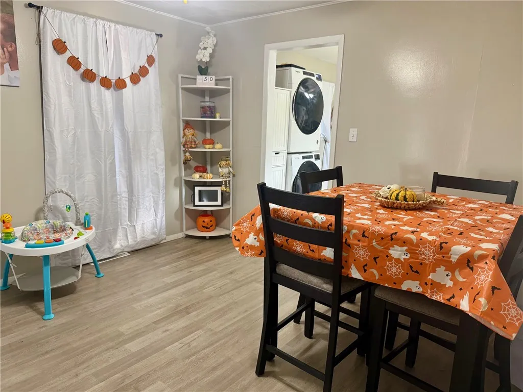 609 Tuttle Avenue, Horseheads, New York 14845, Horseheads, New York 14845, 3 Bedrooms Bedrooms, 6 Rooms Rooms,1 BathroomBathrooms,Residential,For Sale,609 Tuttle Avenue, Horseheads, New York 14845,0,R1645908