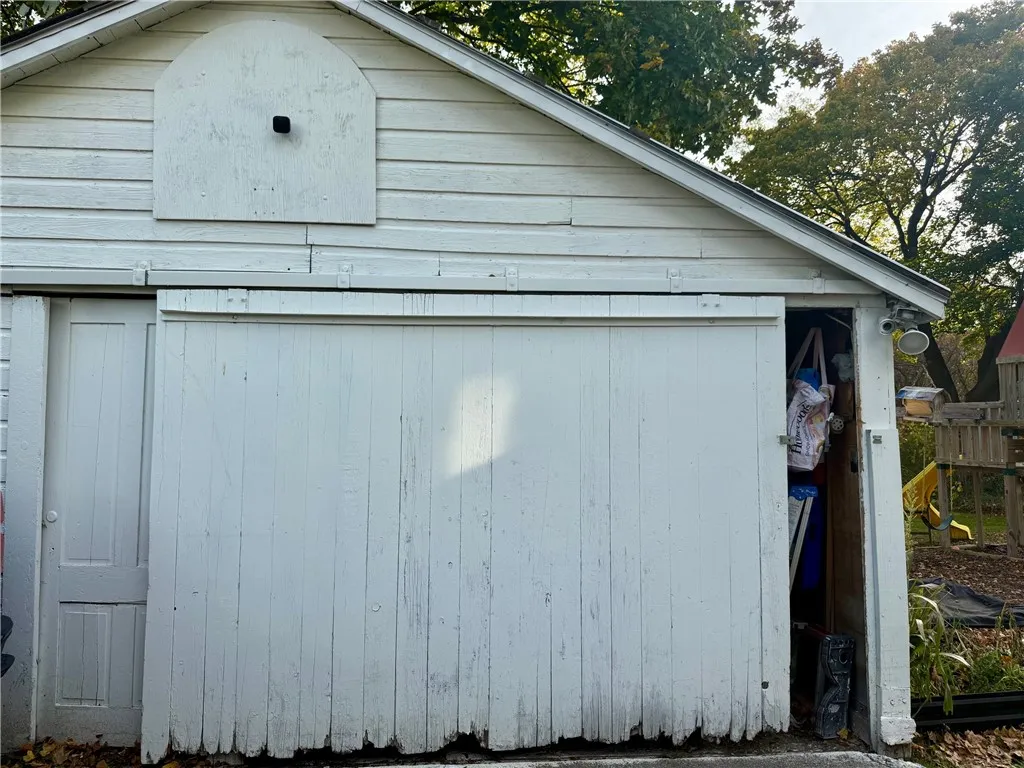 609 Tuttle Avenue, Horseheads, New York 14845, Horseheads, New York 14845, 3 Bedrooms Bedrooms, 6 Rooms Rooms,1 BathroomBathrooms,Residential,For Sale,609 Tuttle Avenue, Horseheads, New York 14845,0,R1645908