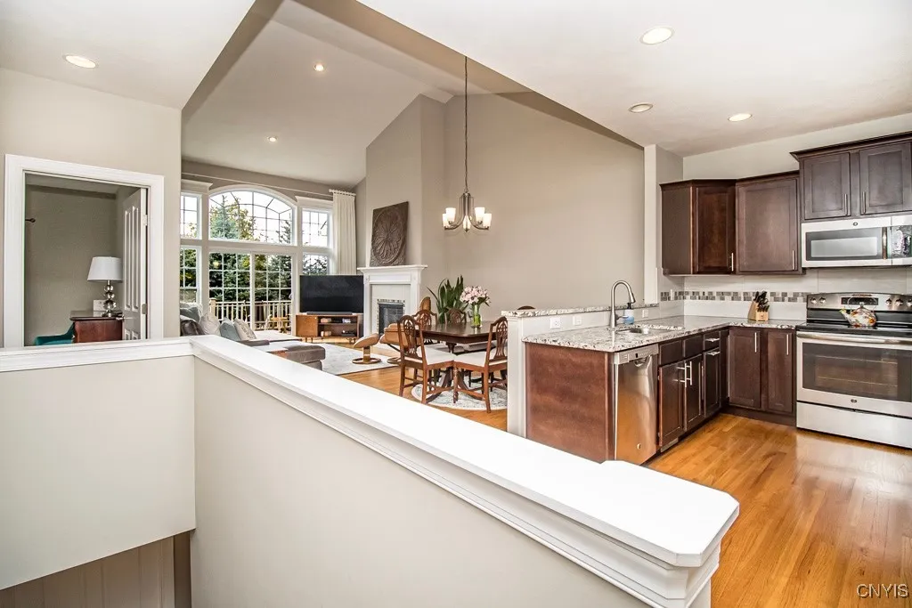 187 Avriel Drive, Manlius, New York 13066, Manlius, New York 13066, 3 Bedrooms Bedrooms, 6 Rooms Rooms,2 BathroomsBathrooms,Residential,For Sale,187 Avriel Drive, Manlius, New York 13066,0,S1645859