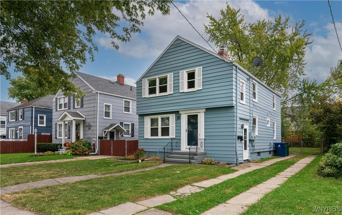 123 Kimberly Avenue, Buffalo, New York 14220, Buffalo, New York 14220, 4 Bedrooms Bedrooms, ,2 BathroomsBathrooms,Residential,For Sale,123 Kimberly Avenue, Buffalo, New York 14220,0,B1645755