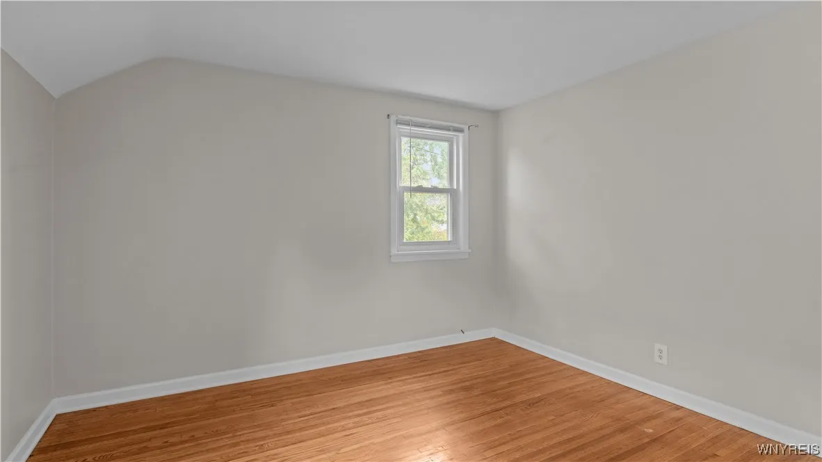 123 Kimberly Avenue, Buffalo, New York 14220, Buffalo, New York 14220, 4 Bedrooms Bedrooms, ,2 BathroomsBathrooms,Residential,For Sale,123 Kimberly Avenue, Buffalo, New York 14220,0,B1645755