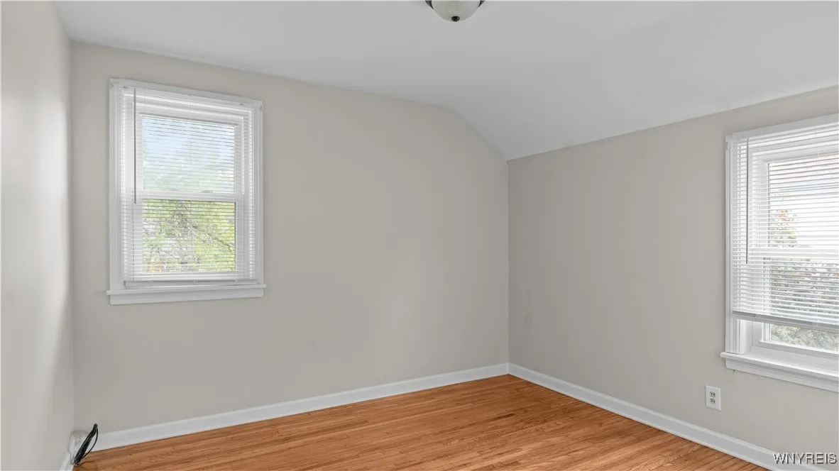 123 Kimberly Avenue, Buffalo, New York 14220, Buffalo, New York 14220, 4 Bedrooms Bedrooms, ,2 BathroomsBathrooms,Residential,For Sale,123 Kimberly Avenue, Buffalo, New York 14220,0,B1645755