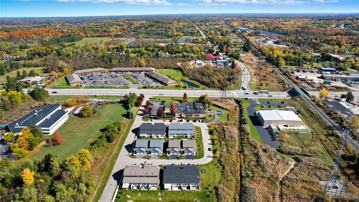 602 Carriage Lane, West Seneca, New York 14224, West Seneca, New York 14224, 2 Bedrooms Bedrooms, 9 Rooms Rooms,2 BathroomsBathrooms,Residential,For Sale,602 Carriage Lane, West Seneca, New York 14224,0,B1642066