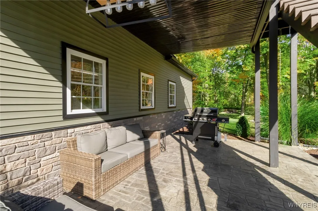 12050 Mcneeley Road, Newstead, New York 14001, Newstead, New York 14001, 2 Bedrooms Bedrooms, 9 Rooms Rooms,2 BathroomsBathrooms,Residential,For Sale,12050 Mcneeley Road, Newstead, New York 14001,0,B1645813