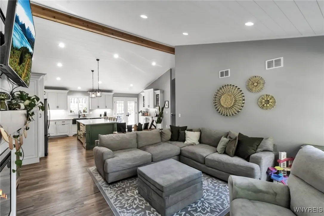 12050 Mcneeley Road, Newstead, New York 14001, Newstead, New York 14001, 2 Bedrooms Bedrooms, 9 Rooms Rooms,2 BathroomsBathrooms,Residential,For Sale,12050 Mcneeley Road, Newstead, New York 14001,0,B1645813