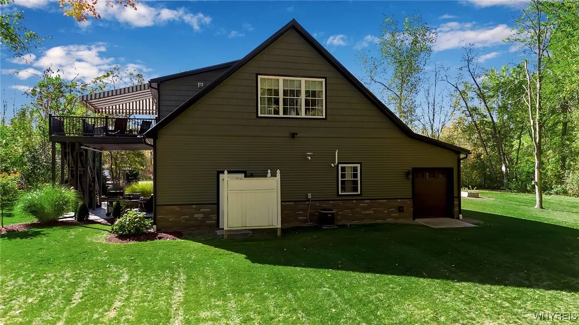 12050 Mcneeley Road, Newstead, New York 14001, Newstead, New York 14001, 2 Bedrooms Bedrooms, 9 Rooms Rooms,2 BathroomsBathrooms,Residential,For Sale,12050 Mcneeley Road, Newstead, New York 14001,0,B1645813