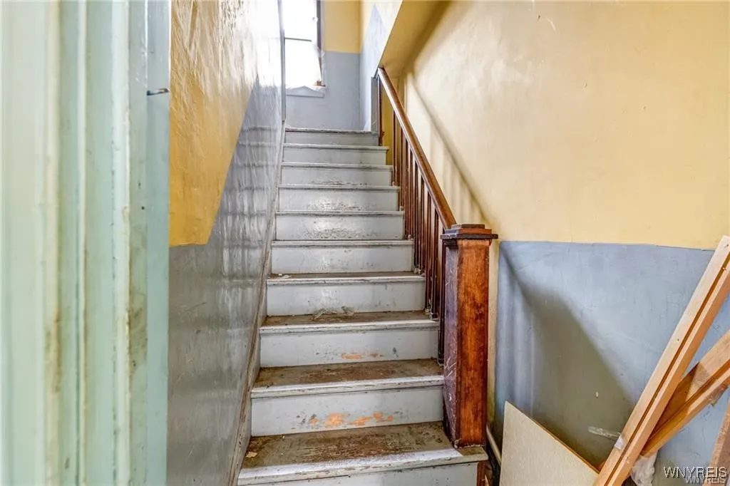 1326 Lovejoy Street, Cheektowaga, New York 14212, Cheektowaga, New York 14212, 5 Bedrooms Bedrooms, ,Multi Family,For Sale,1326 Lovejoy Street, Cheektowaga, New York 14212,0,B1645926