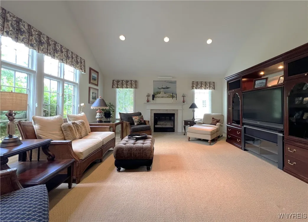 39 Wickendon Court, Amherst, New York 14221, Amherst, New York 14221, 3 Bedrooms Bedrooms, 8 Rooms Rooms,2 BathroomsBathrooms,Residential,For Sale,39 Wickendon Court, Amherst, New York 14221,0,B1645939