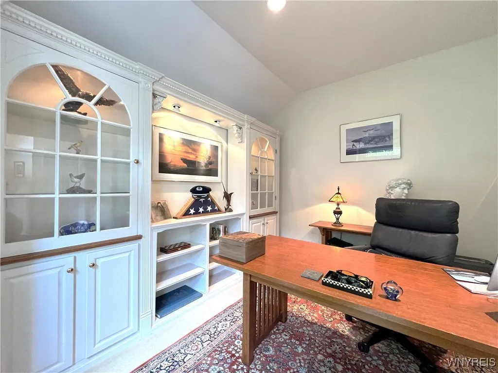 39 Wickendon Court, Amherst, New York 14221, Amherst, New York 14221, 3 Bedrooms Bedrooms, 8 Rooms Rooms,2 BathroomsBathrooms,Residential,For Sale,39 Wickendon Court, Amherst, New York 14221,0,B1645939