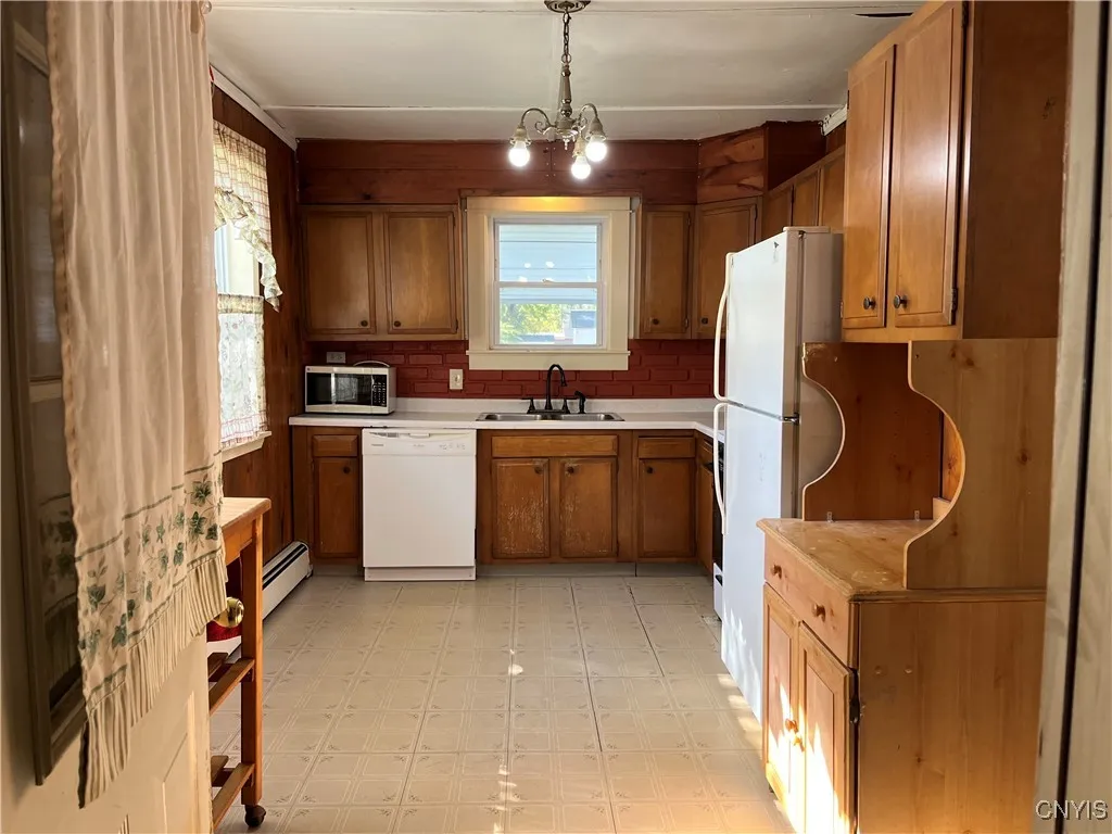 115 Phillips Street, Fulton, New York 13069, Fulton, New York 13069, 3 Bedrooms Bedrooms, 9 Rooms Rooms,2 BathroomsBathrooms,Residential,For Sale,115 Phillips Street, Fulton, New York 13069,0,S1645904