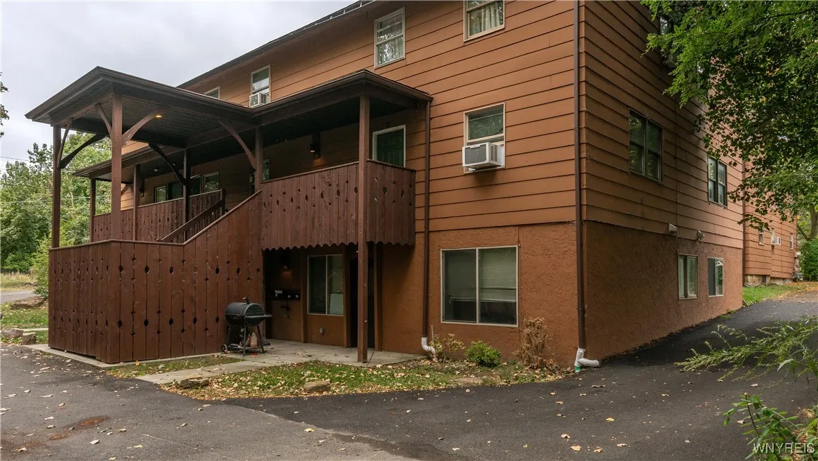 51-55 Washington Street, Lockport Town, New York 1, Lockport City, New York 14094, ,Commercial Sale,For Sale,51-55 Washington Street, Lockport Town, New York 1,0,B1645844