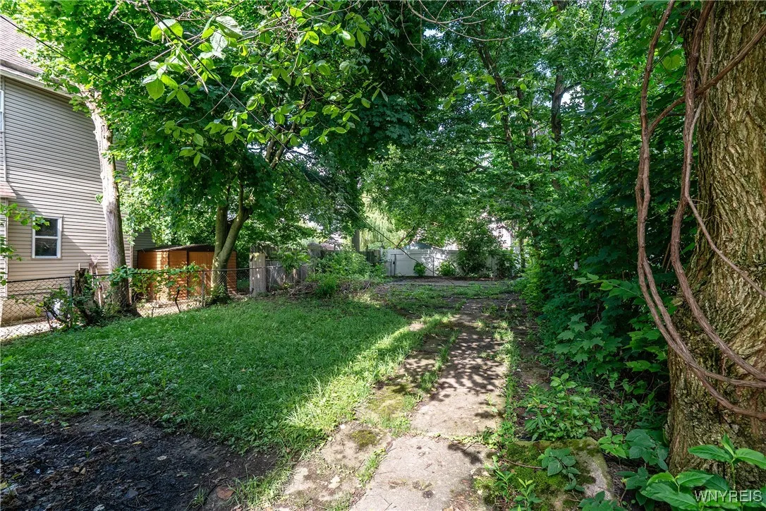 71 Hoyt Street, Buffalo, New York 14213, Buffalo, New York 14213, 4 Bedrooms Bedrooms, 8 Rooms Rooms,2 BathroomsBathrooms,Residential,For Sale,71 Hoyt Street, Buffalo, New York 14213,0,B1645895