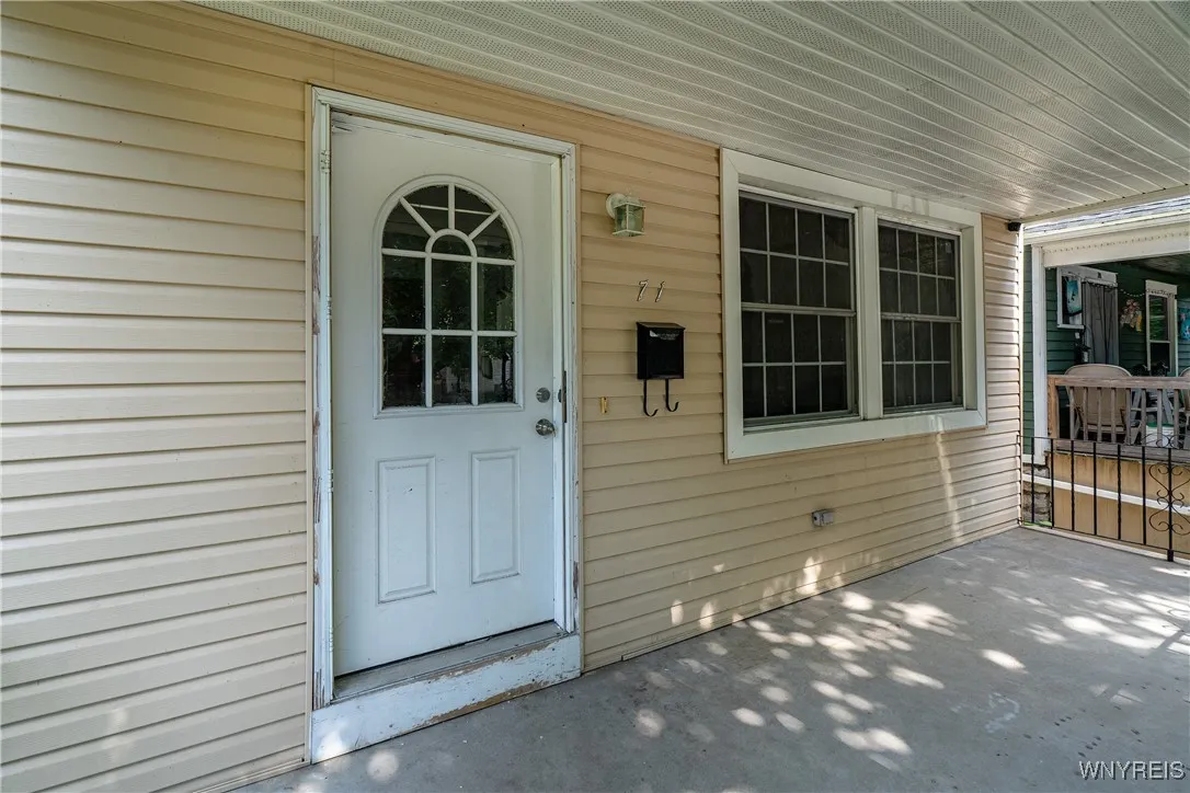 71 Hoyt Street, Buffalo, New York 14213, Buffalo, New York 14213, 4 Bedrooms Bedrooms, 8 Rooms Rooms,2 BathroomsBathrooms,Residential,For Sale,71 Hoyt Street, Buffalo, New York 14213,0,B1645895