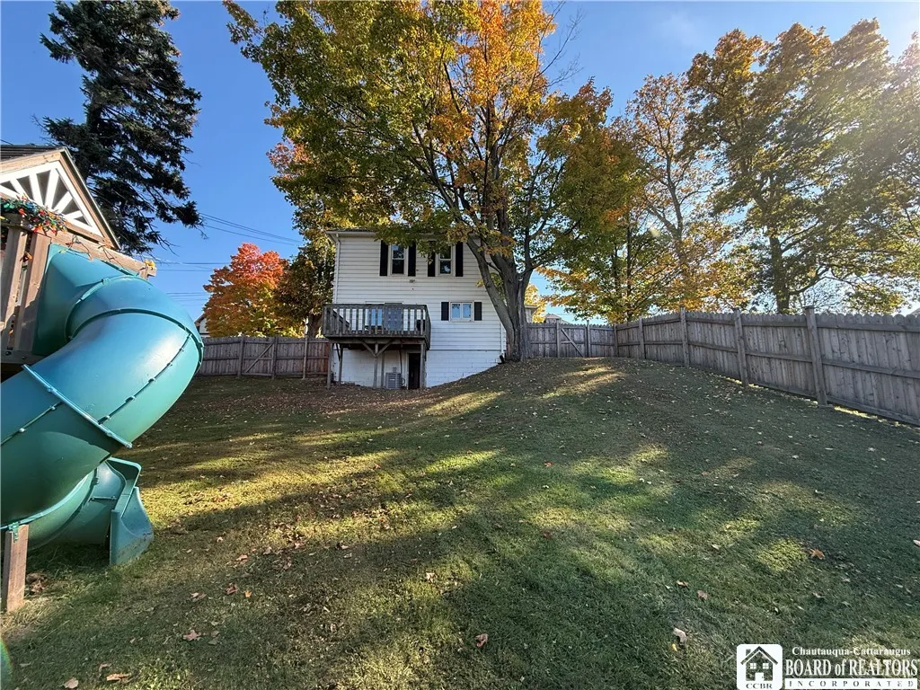 22 Monroe Street, Hanover, New York 14136, Hanover, New York 14136, 3 Bedrooms Bedrooms, 6 Rooms Rooms,1 BathroomBathrooms,Residential,For Sale,22 Monroe Street, Hanover, New York 14136,0,R1645865