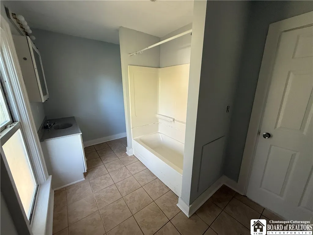 22 Monroe Street, Hanover, New York 14136, Hanover, New York 14136, 3 Bedrooms Bedrooms, 6 Rooms Rooms,1 BathroomBathrooms,Residential,For Sale,22 Monroe Street, Hanover, New York 14136,0,R1645865