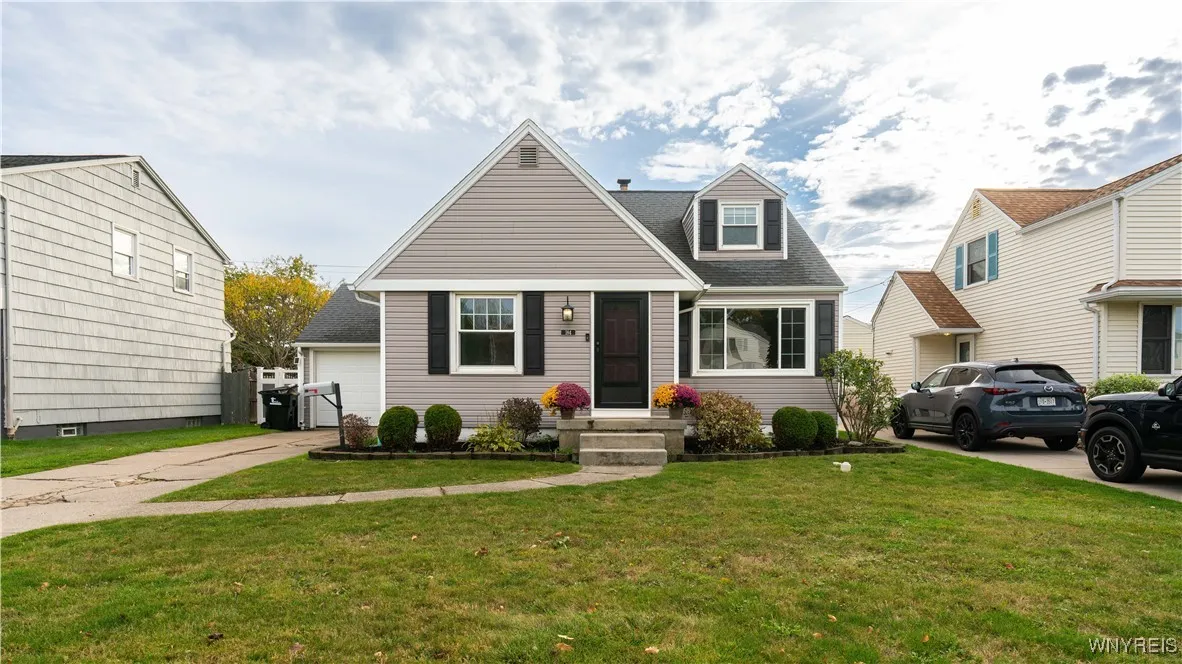 184 Dexter Terrace, Tonawanda, New York 14150, Tonawanda, New York 14150, 3 Bedrooms Bedrooms, 6 Rooms Rooms,1 BathroomBathrooms,Residential,For Sale,184 Dexter Terrace, Tonawanda, New York 14150,0,B1645969