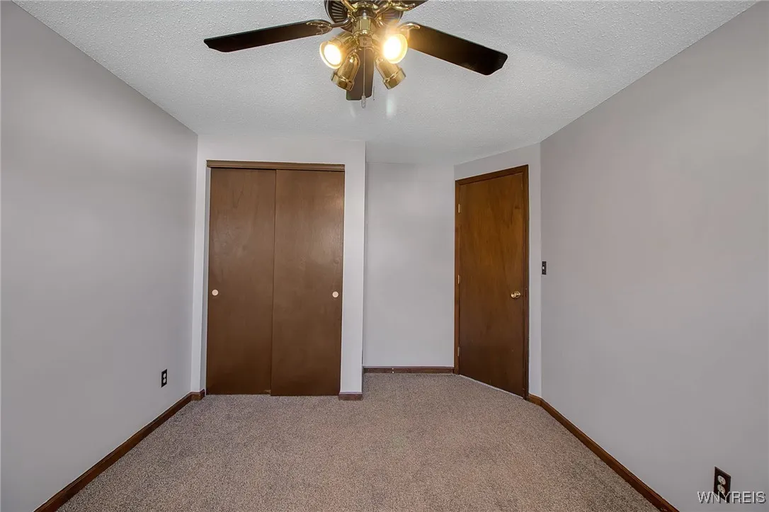 4 Windtree Lane, West Seneca, New York 14224, West Seneca, New York 14224, 4 Bedrooms Bedrooms, 8 Rooms Rooms,1 BathroomBathrooms,Residential,For Sale,4 Windtree Lane, West Seneca, New York 14224,0,B1645437