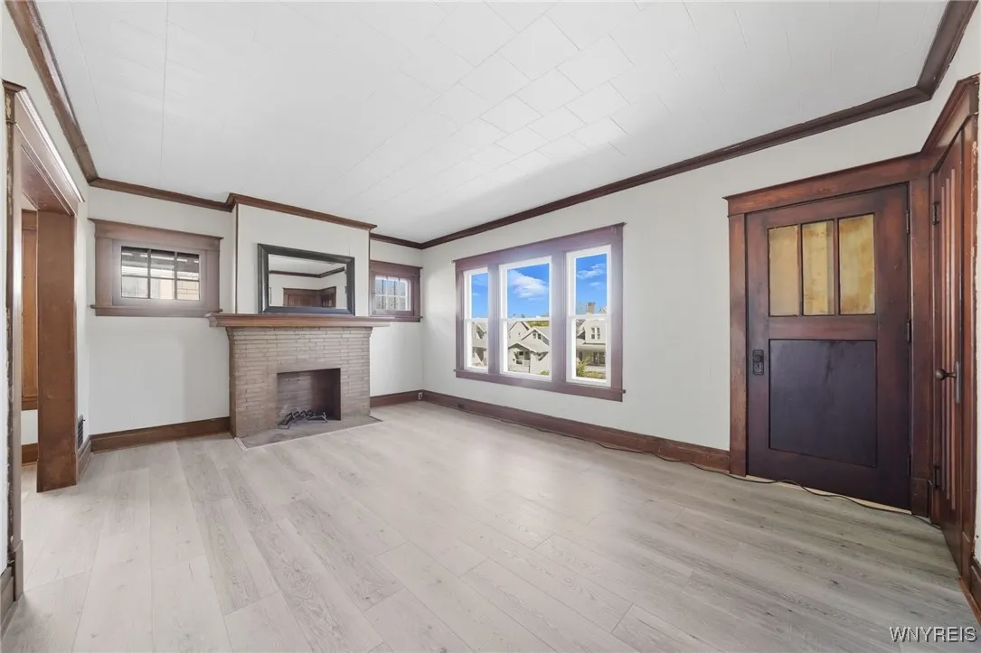 150 Englewood Avenue, Buffalo, New York 14214, Buffalo, New York 14214, 6 Bedrooms Bedrooms, ,2 BathroomsBathrooms,Residential,For Sale,150 Englewood Avenue, Buffalo, New York 14214,0,B1645023