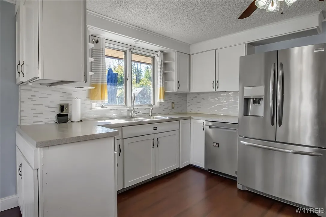 3725 Sowles Road, Hamburg, New York 14075, Hamburg, New York 14075, 3 Bedrooms Bedrooms, 10 Rooms Rooms,1 BathroomBathrooms,Residential,For Sale,3725 Sowles Road, Hamburg, New York 14075,0,B1645938