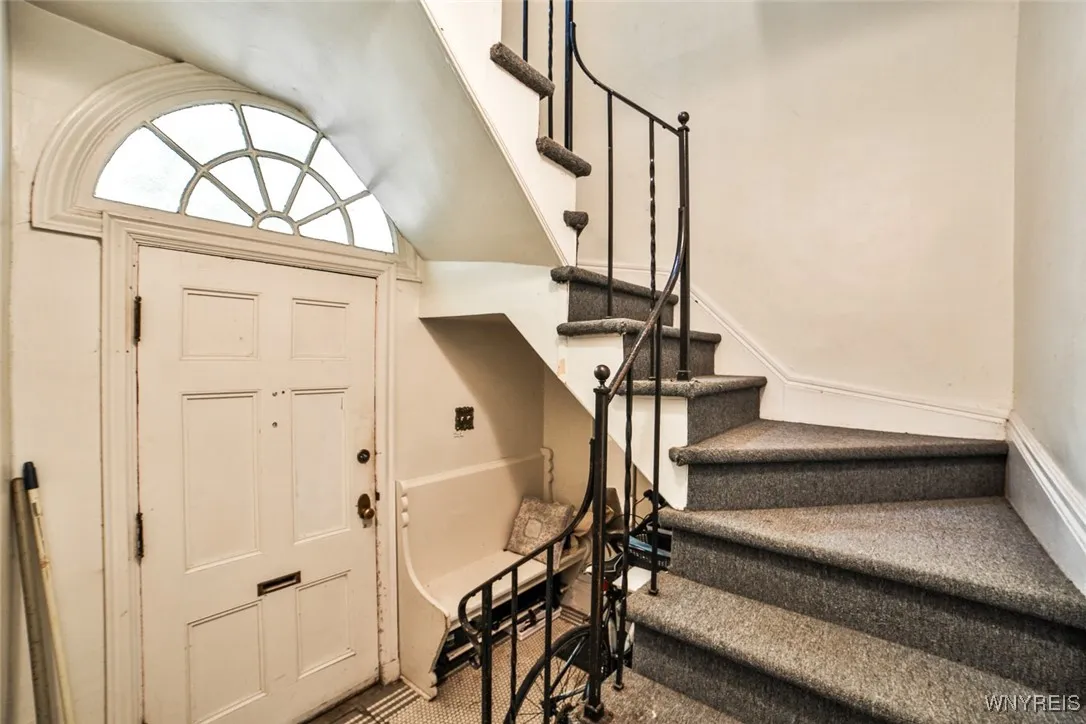 346 Woodward Avenue, Buffalo, New York 14214, Buffalo, New York 14214, 6 Bedrooms Bedrooms, ,3 BathroomsBathrooms,Residential,For Sale,346 Woodward Avenue, Buffalo, New York 14214,0,B1645871