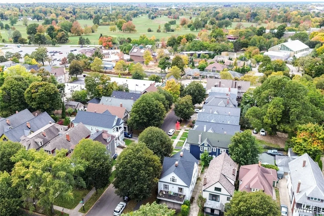 346 Woodward Avenue, Buffalo, New York 14214, Buffalo, New York 14214, 6 Bedrooms Bedrooms, ,3 BathroomsBathrooms,Residential,For Sale,346 Woodward Avenue, Buffalo, New York 14214,0,B1645871