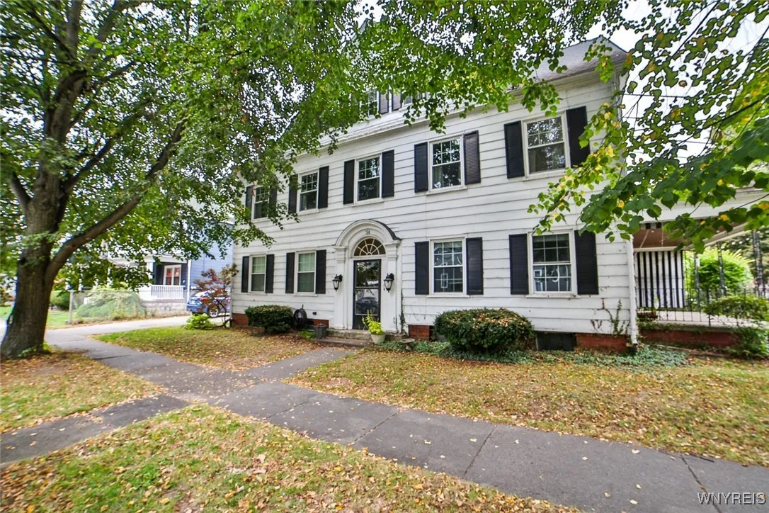 346 Woodward Avenue, Buffalo, New York 14214, Buffalo, New York 14214, 6 Bedrooms Bedrooms, ,3 BathroomsBathrooms,Residential,For Sale,346 Woodward Avenue, Buffalo, New York 14214,0,B1645871