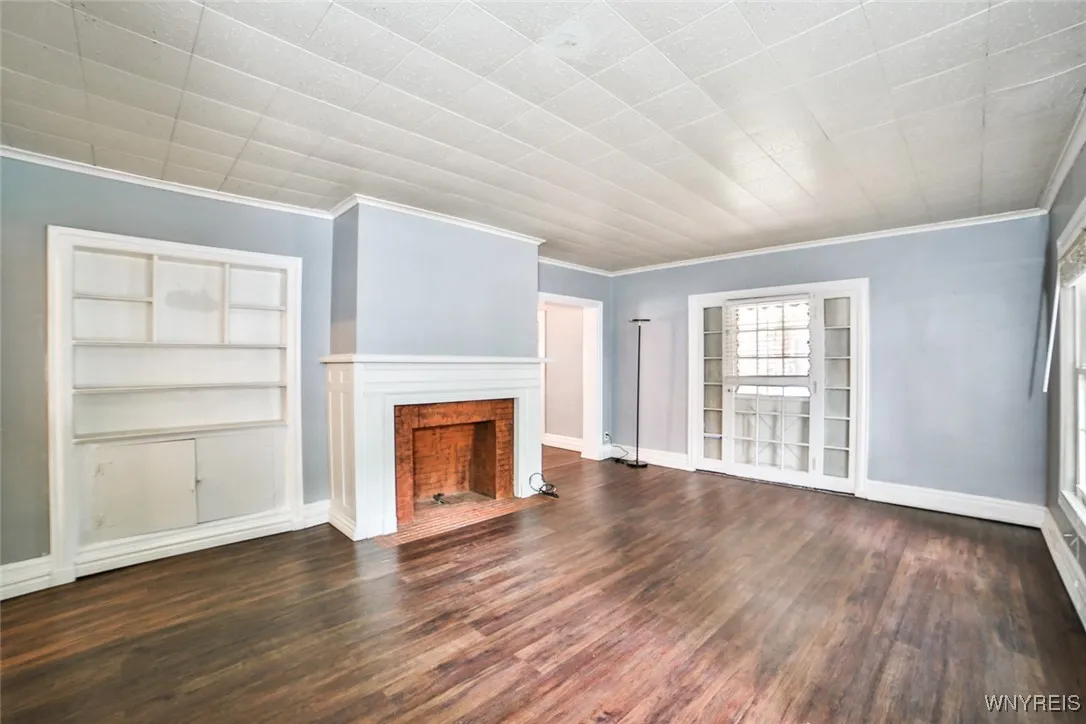346 Woodward Avenue, Buffalo, New York 14214, Buffalo, New York 14214, 6 Bedrooms Bedrooms, ,3 BathroomsBathrooms,Residential,For Sale,346 Woodward Avenue, Buffalo, New York 14214,0,B1645871