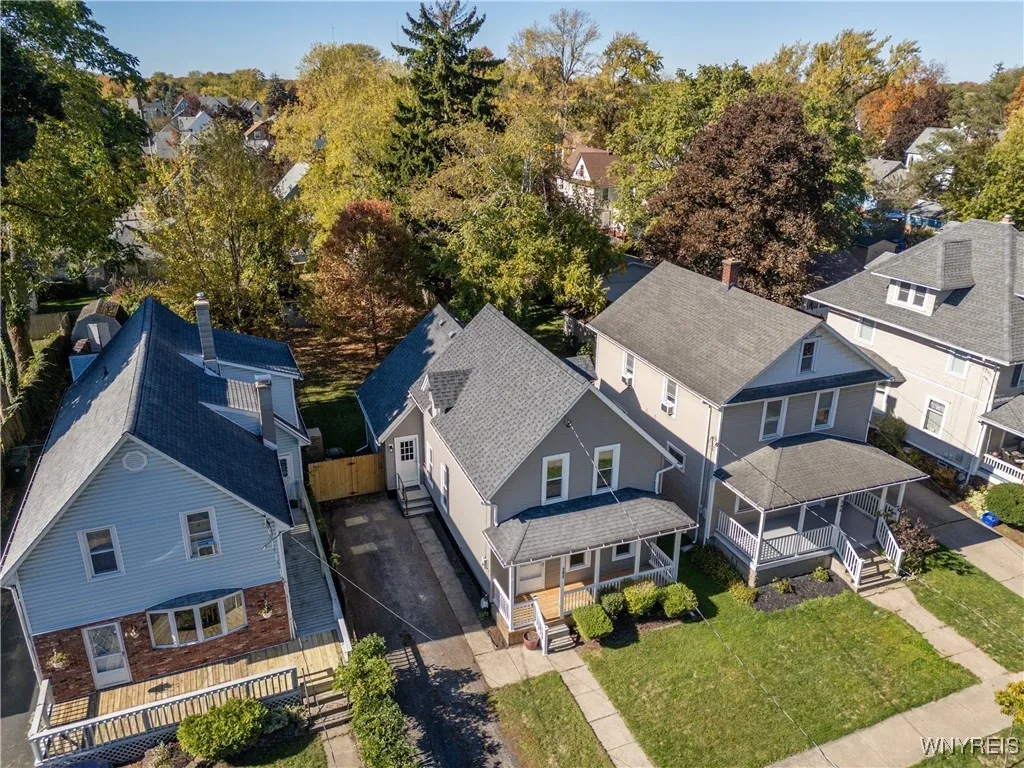 292 Niagara Street, North Tonawanda, New York 1412, North Tonawanda, New York 14120, 3 Bedrooms Bedrooms, 6 Rooms Rooms,2 BathroomsBathrooms,Residential,Closed,292 Niagara Street, North Tonawanda, New York 1412,0,B1645253