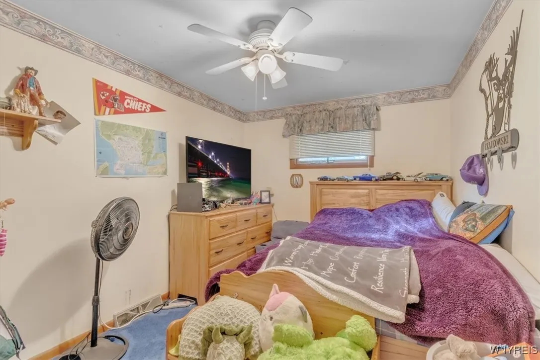 1297 East And West Road, West Seneca, New York 142, West Seneca, New York 14224, 4 Bedrooms Bedrooms, 7 Rooms Rooms,1 BathroomBathrooms,Residential,Closed,1297 East And West Road, West Seneca, New York 142,0,B1645144