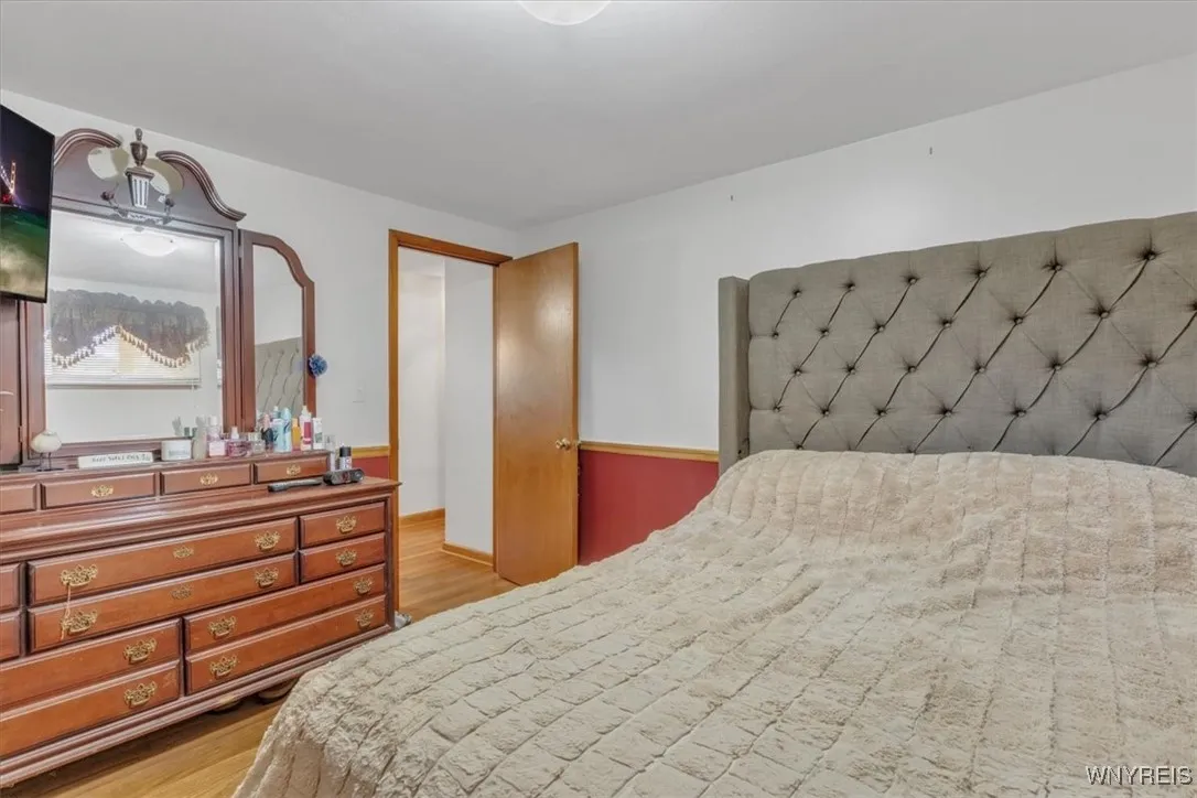 1297 East And West Road, West Seneca, New York 142, West Seneca, New York 14224, 4 Bedrooms Bedrooms, 7 Rooms Rooms,1 BathroomBathrooms,Residential,Closed,1297 East And West Road, West Seneca, New York 142,0,B1645144