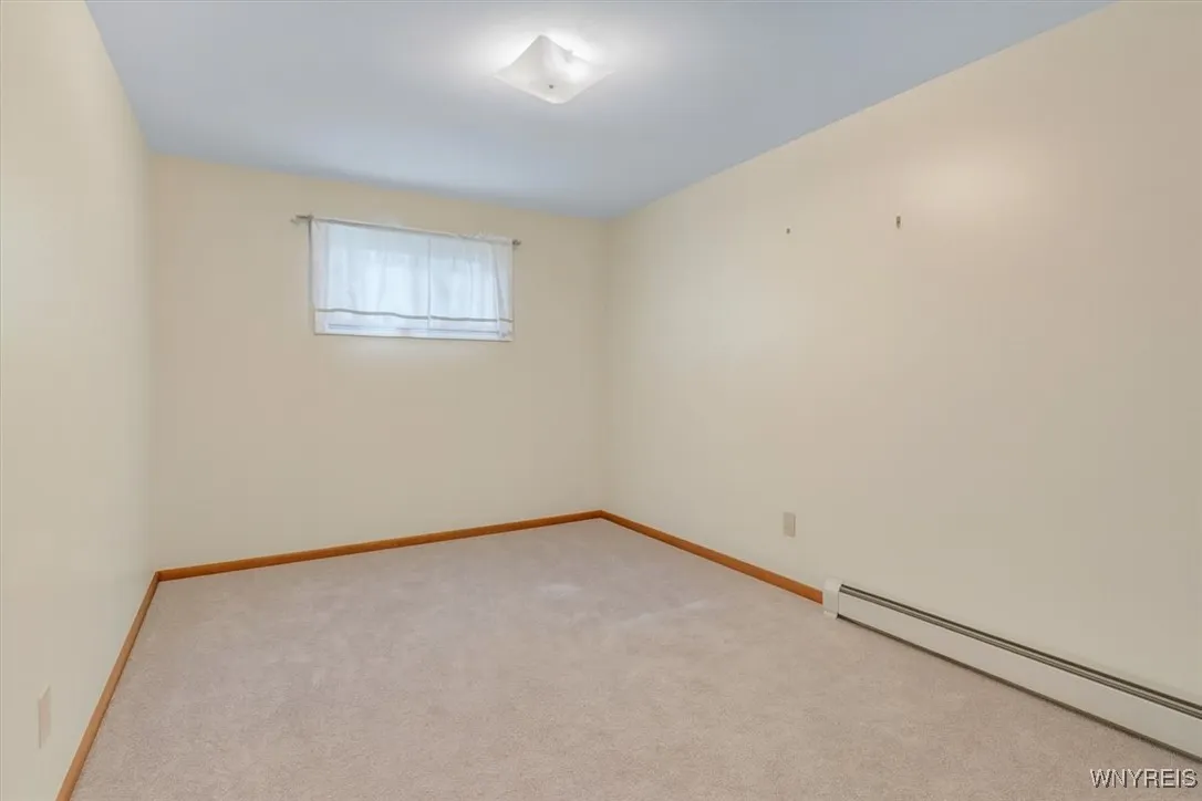 1297 East And West Road, West Seneca, New York 142, West Seneca, New York 14224, 4 Bedrooms Bedrooms, 7 Rooms Rooms,1 BathroomBathrooms,Residential,Closed,1297 East And West Road, West Seneca, New York 142,0,B1645144