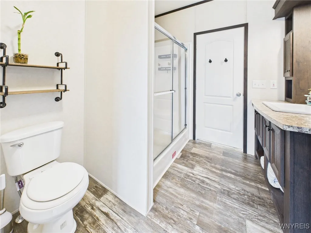 21 Brush Drive, Hamburg, New York 14075, Hamburg, New York 14075, 3 Bedrooms Bedrooms, 8 Rooms Rooms,2 BathroomsBathrooms,Residential,For Sale,21 Brush Drive, Hamburg, New York 14075,0,B1646029