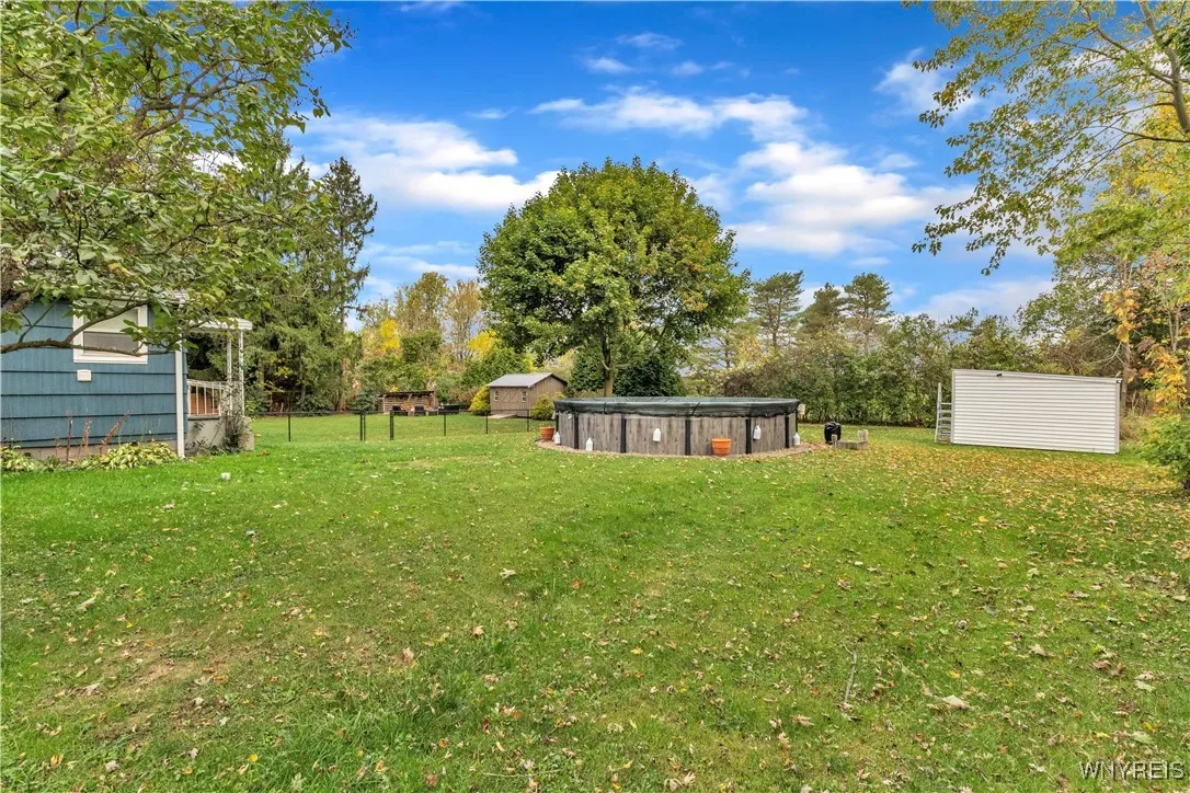 5606 Genesee Street, Lancaster, New York 14086, Lancaster, New York 14086, 2 Bedrooms Bedrooms, 6 Rooms Rooms,1 BathroomBathrooms,Residential,For Sale,5606 Genesee Street, Lancaster, New York 14086,0,B1646018