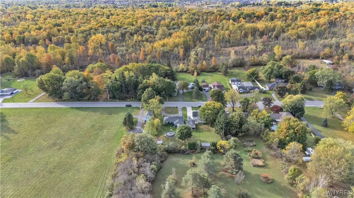 5606 Genesee Street, Lancaster, New York 14086, Lancaster, New York 14086, 2 Bedrooms Bedrooms, 6 Rooms Rooms,1 BathroomBathrooms,Residential,For Sale,5606 Genesee Street, Lancaster, New York 14086,0,B1646018