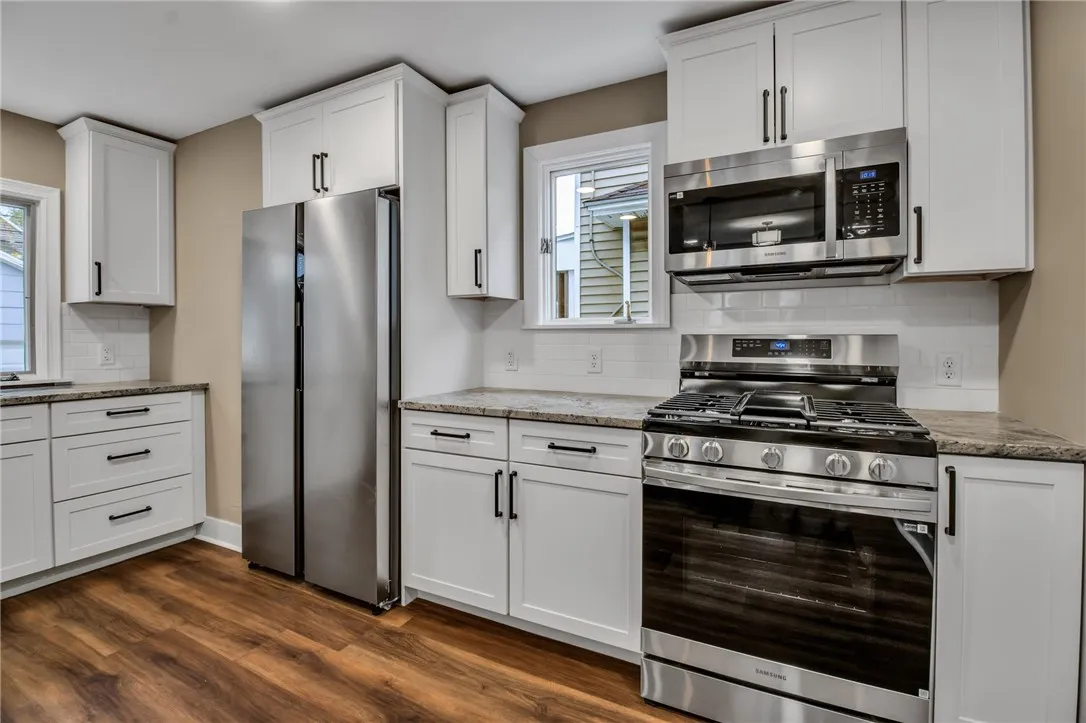 127 Tremont Avenue, Tonawanda, New York 14217, Tonawanda, New York 14217, 3 Bedrooms Bedrooms, 6 Rooms Rooms,1 BathroomBathrooms,Residential,For Sale,127 Tremont Avenue, Tonawanda, New York 14217,0,R1646020