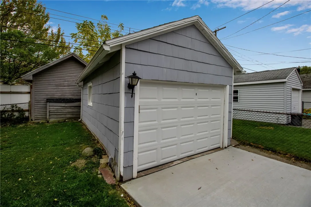 127 Tremont Avenue, Tonawanda, New York 14217, Tonawanda, New York 14217, 3 Bedrooms Bedrooms, 6 Rooms Rooms,1 BathroomBathrooms,Residential,For Sale,127 Tremont Avenue, Tonawanda, New York 14217,0,R1646020