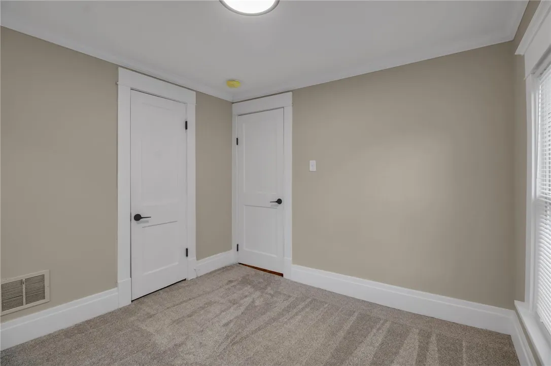 127 Tremont Avenue, Tonawanda, New York 14217, Tonawanda, New York 14217, 3 Bedrooms Bedrooms, 6 Rooms Rooms,1 BathroomBathrooms,Residential,For Sale,127 Tremont Avenue, Tonawanda, New York 14217,0,R1646020